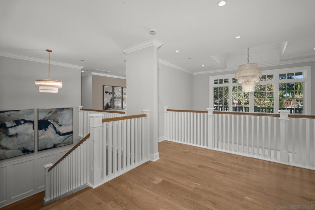 750 Country Club Ln, Coronado, CA 92118