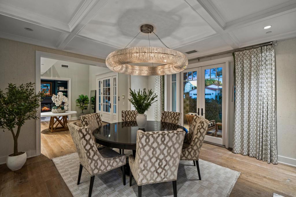 750 Country Club Ln, Coronado, CA 92118