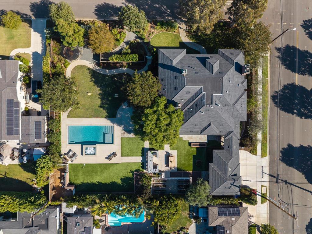 750 Country Club Ln, Coronado, CA 92118