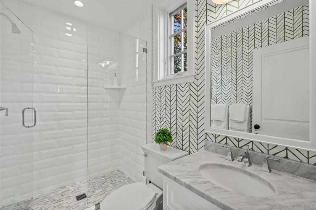 750 Country Club Ln, Coronado, CA 92118