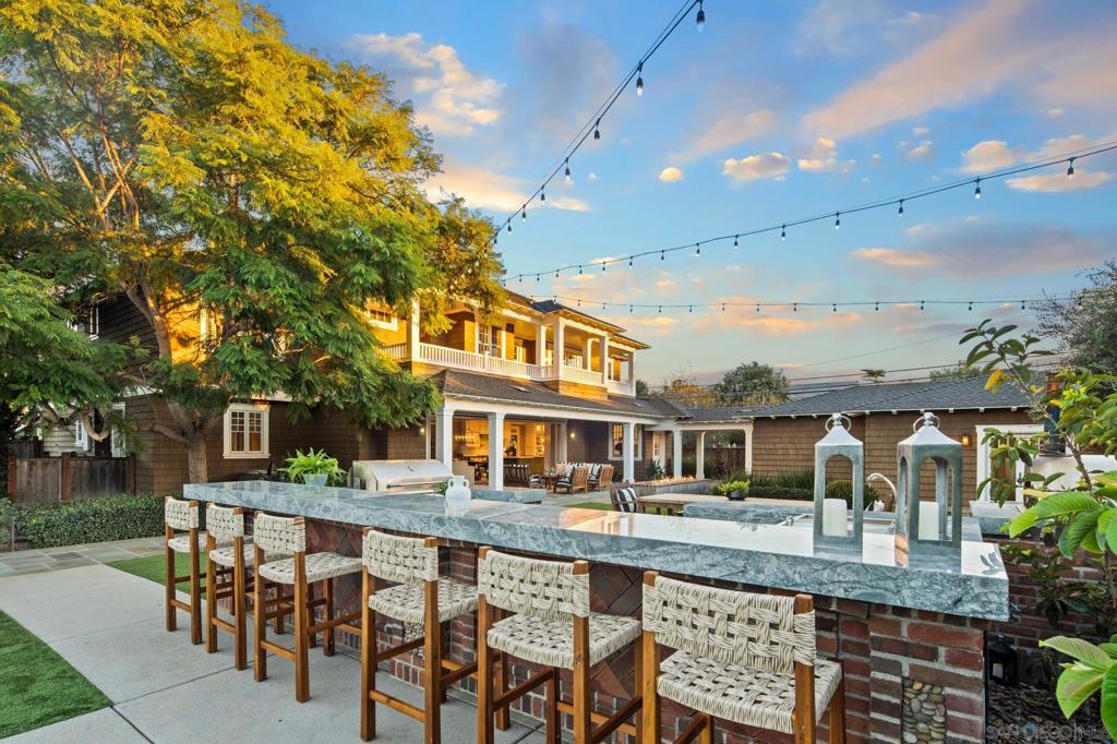 750 Country Club Ln, Coronado, CA 92118