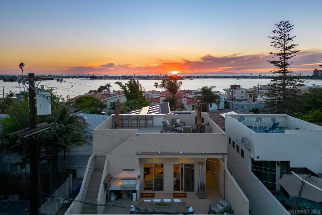3705 Haines St, San Diego, CA 92109