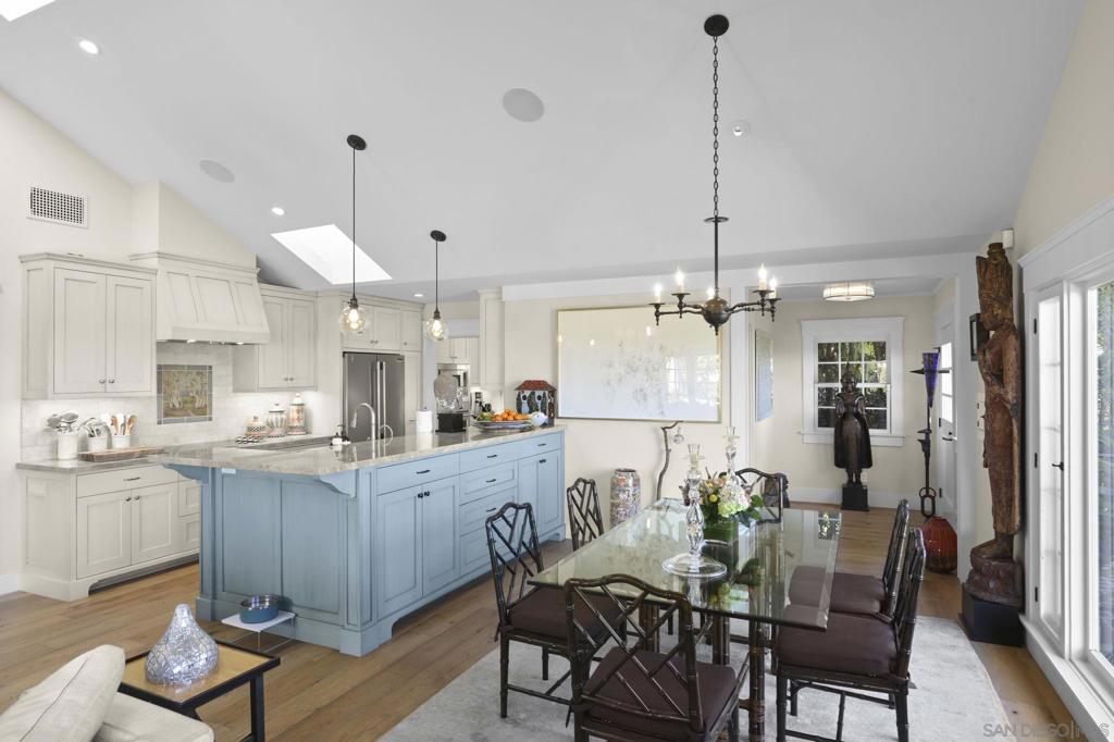 1437 Virginia Way, La Jolla, CA 92037