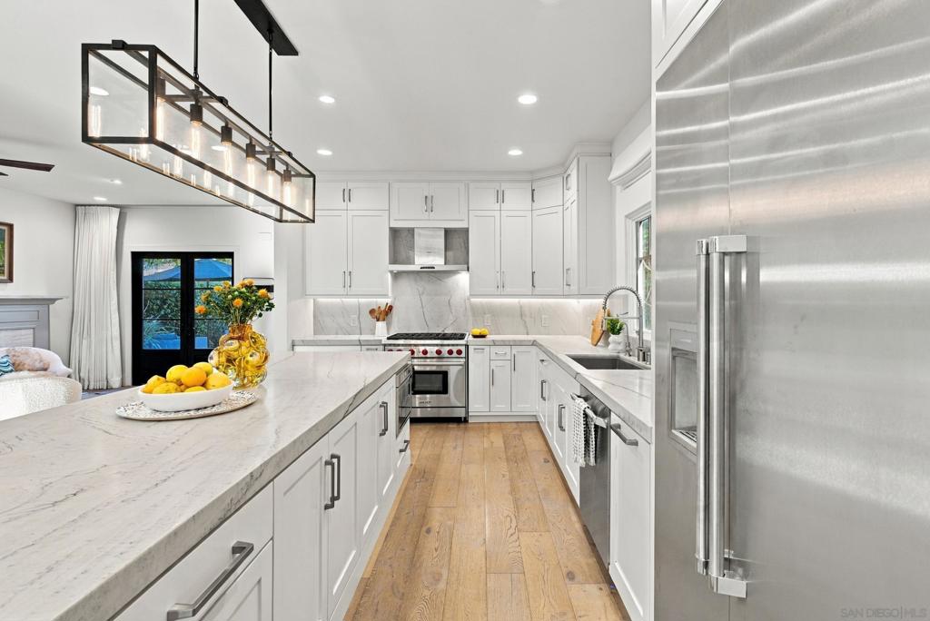 5518 Bellevue Ave, La Jolla, CA 92037