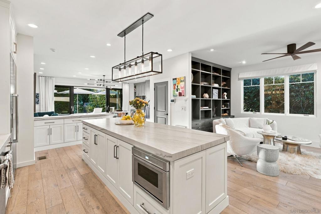 5518 Bellevue Ave, La Jolla, CA 92037