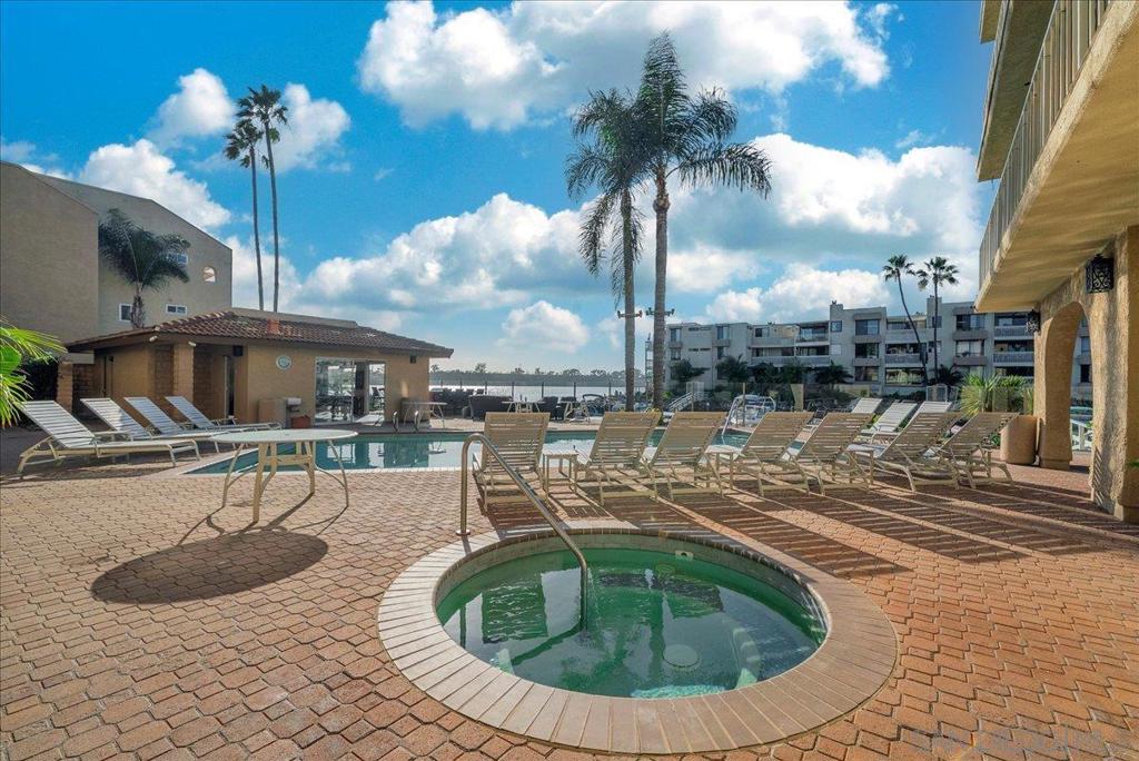 4747 Marina, #22, Carlsbad, CA 92008