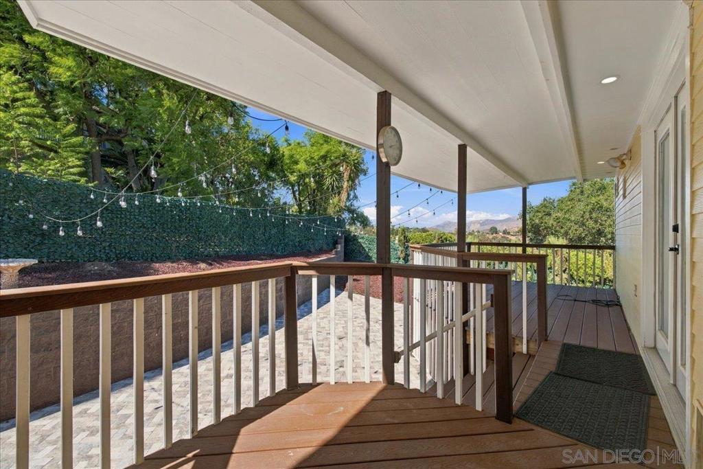 205 Highline Trail, El Cajon, CA 92021