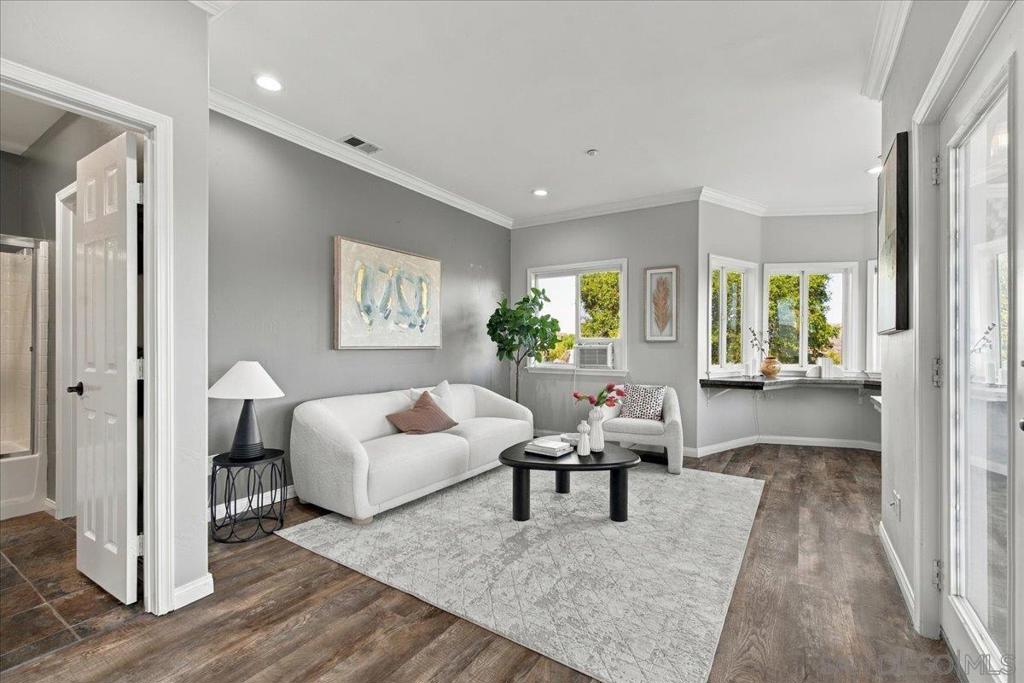 205 Highline Trail, El Cajon, CA 92021