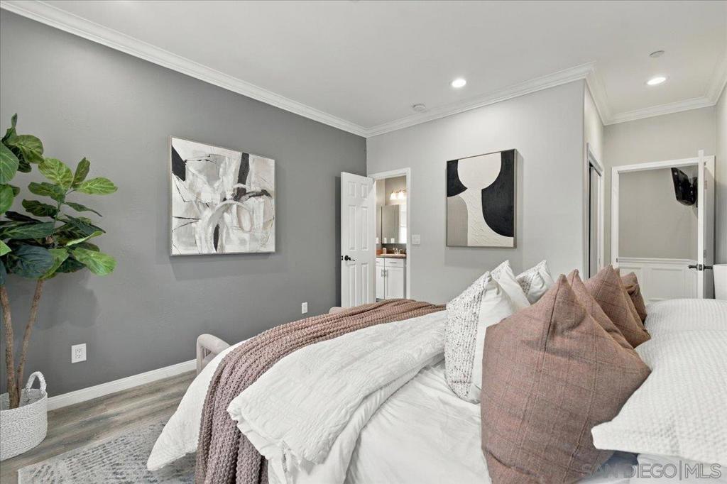 205 Highline Trail, El Cajon, CA 92021
