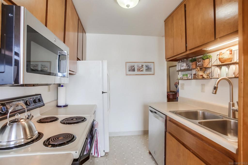 4627 Ocean Blvd, #402, San Diego, CA 92109