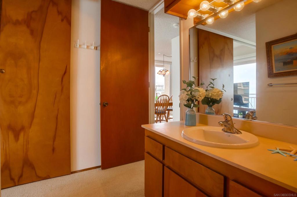 4627 Ocean Blvd, #402, San Diego, CA 92109