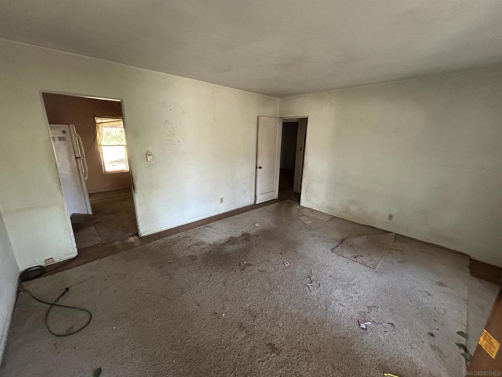 1119 S Juniper, Escondido, CA 92025 1119 S Juniper, Escondido, CA 92025