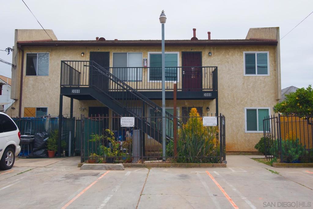 3086 Main St. #3, San Diego, CA 92113