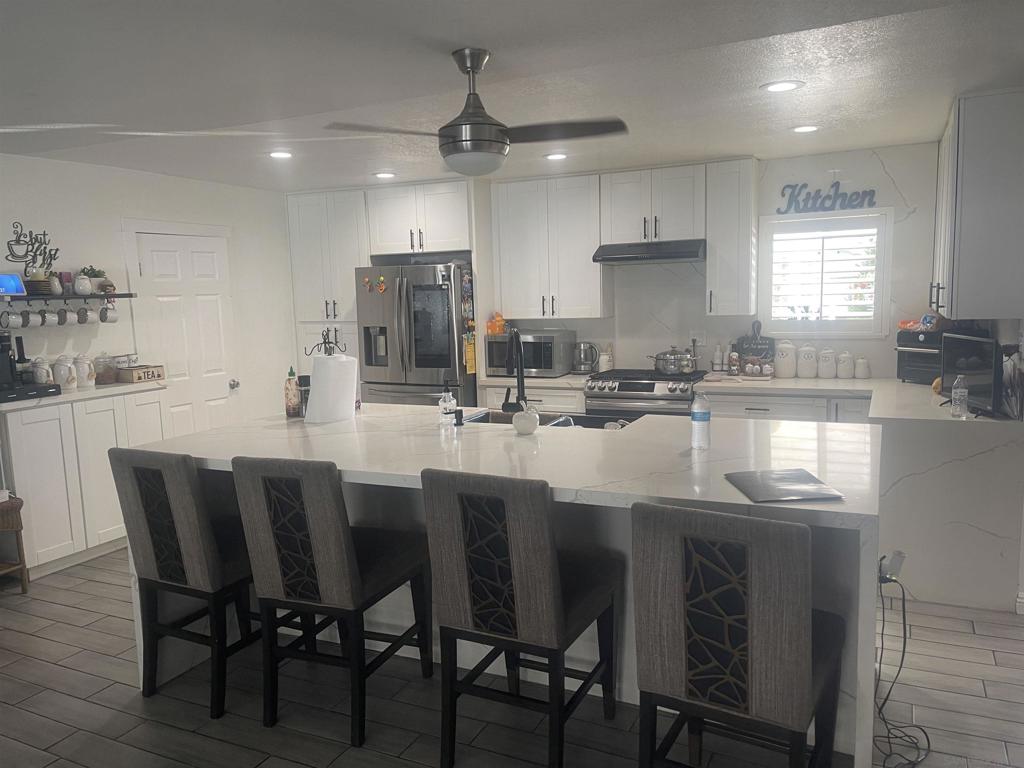 7242 Peter Pan Ave, San Diego, CA 92114 7242 Peter Pan Ave, San Diego, CA 92114