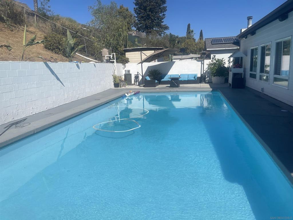 7242 Peter Pan Ave, San Diego, CA 92114