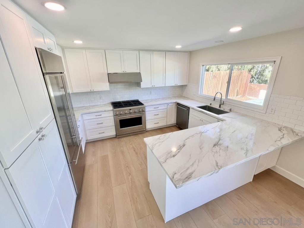 1044 Nolbey Street, Cardiff By The Sea, CA 92007 1044 Nolbey Street, Cardiff By The Sea, CA 92007