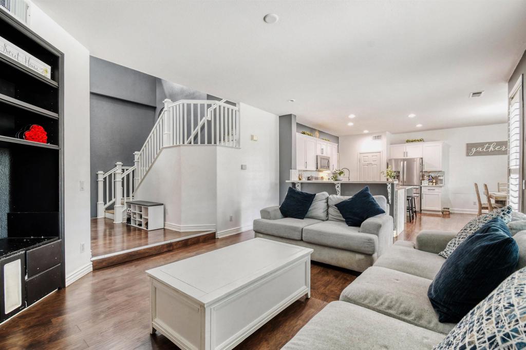 39230 Devotion Ln, Murrieta, CA 92563