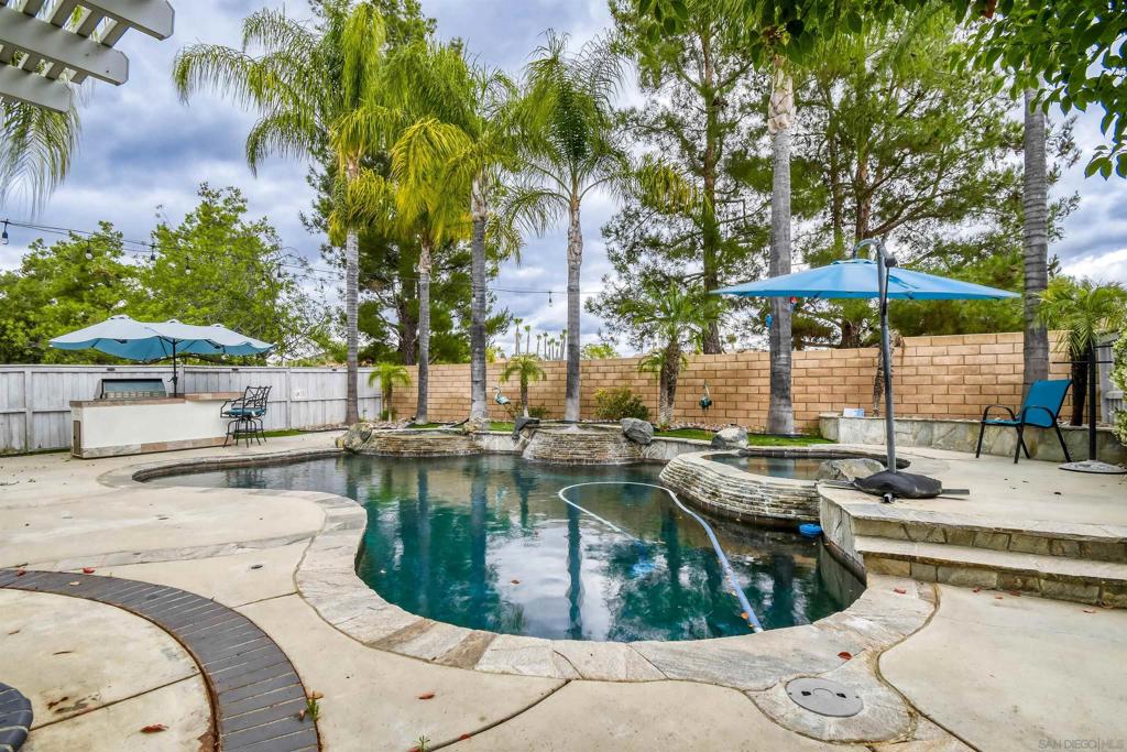 39230 Devotion Ln, Murrieta, CA 92563