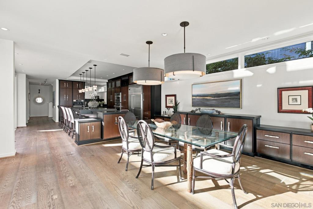 1528 Glorietta Blvd, Coronado, CA 92118