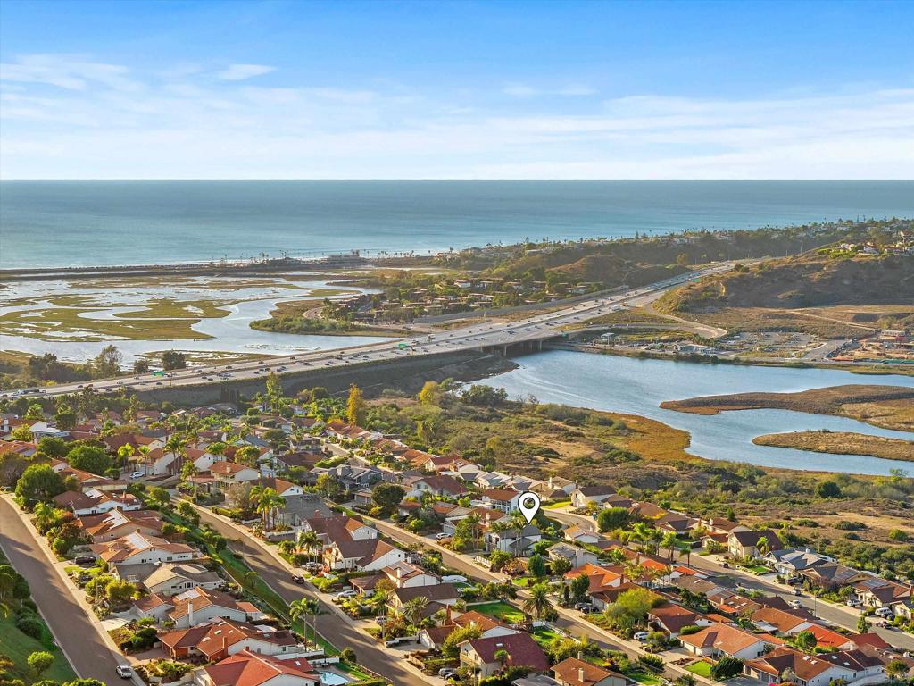 627 Santa Rosita, Solana Beach, CA 92075