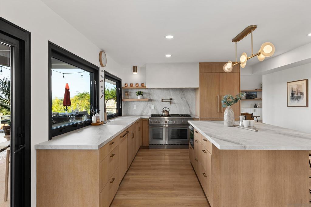 627 Santa Rosita, Solana Beach, CA 92075