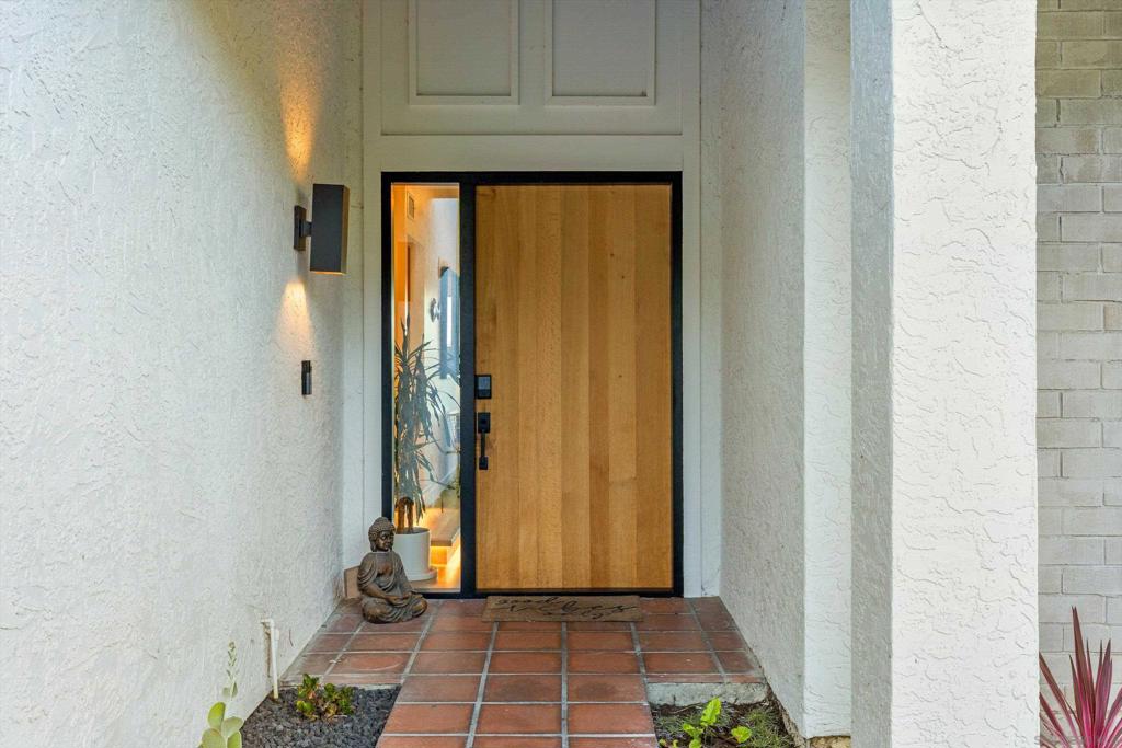 627 Santa Rosita, Solana Beach, CA 92075