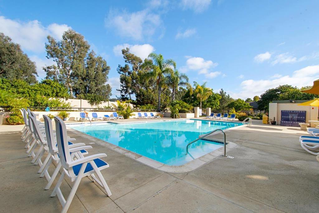 2747 Caminito Cedros, Del Mar, CA 92014