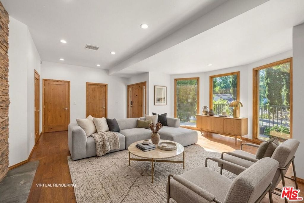 3058 Hollycrest Place, Los Angeles, CA 90068 3058 Hollycrest Place, Los Angeles, CA 90068