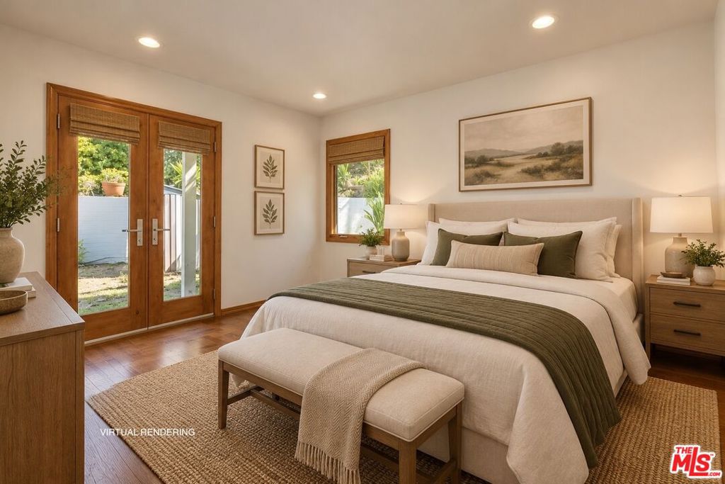 3058 Hollycrest Place, Los Angeles, CA 90068
