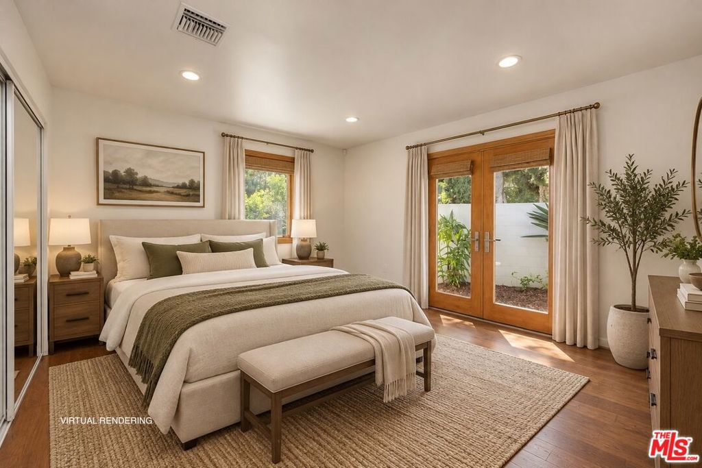 3058 Hollycrest Place, Los Angeles, CA 90068