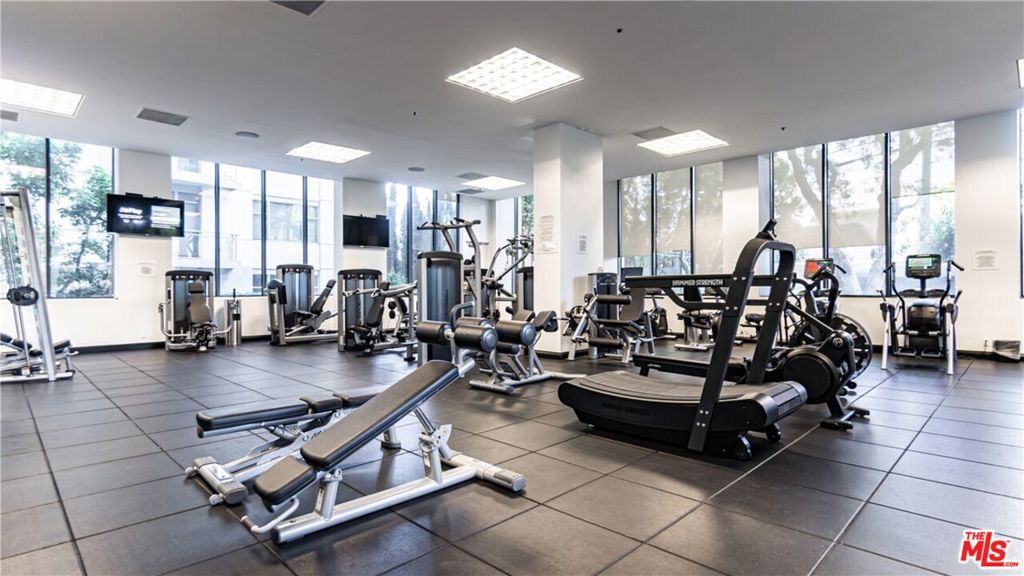 10724 Wilshire Boulevard, #1008, Los Angeles, CA 90024