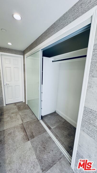 10724 Wilshire Boulevard, #1008, Los Angeles, CA 90024