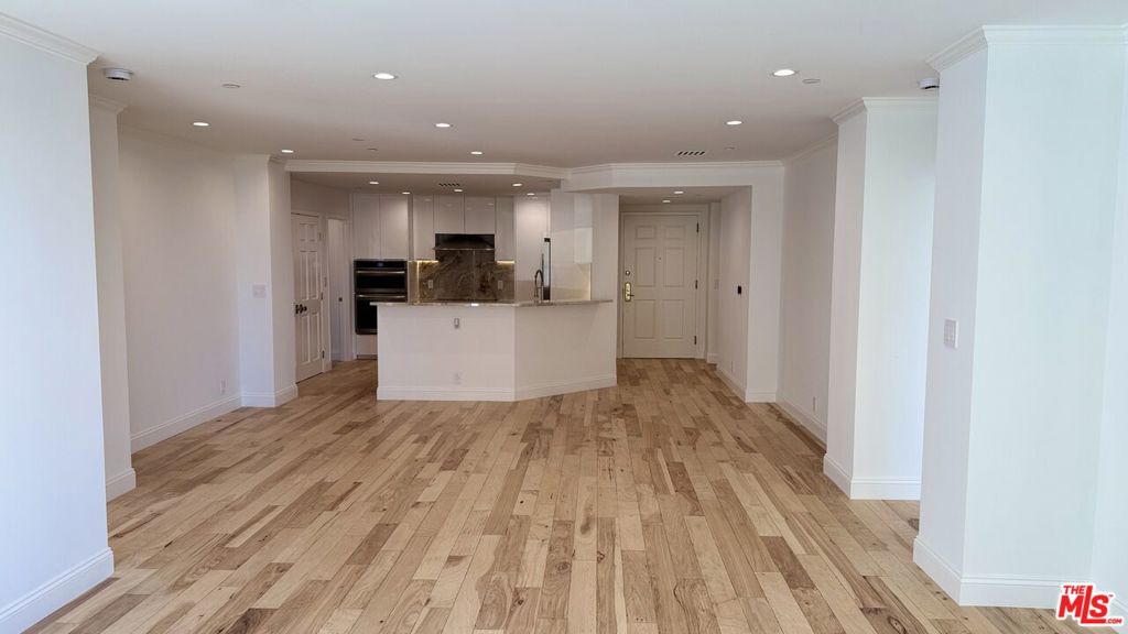 10724 Wilshire Boulevard, #1008, Los Angeles, CA 90024