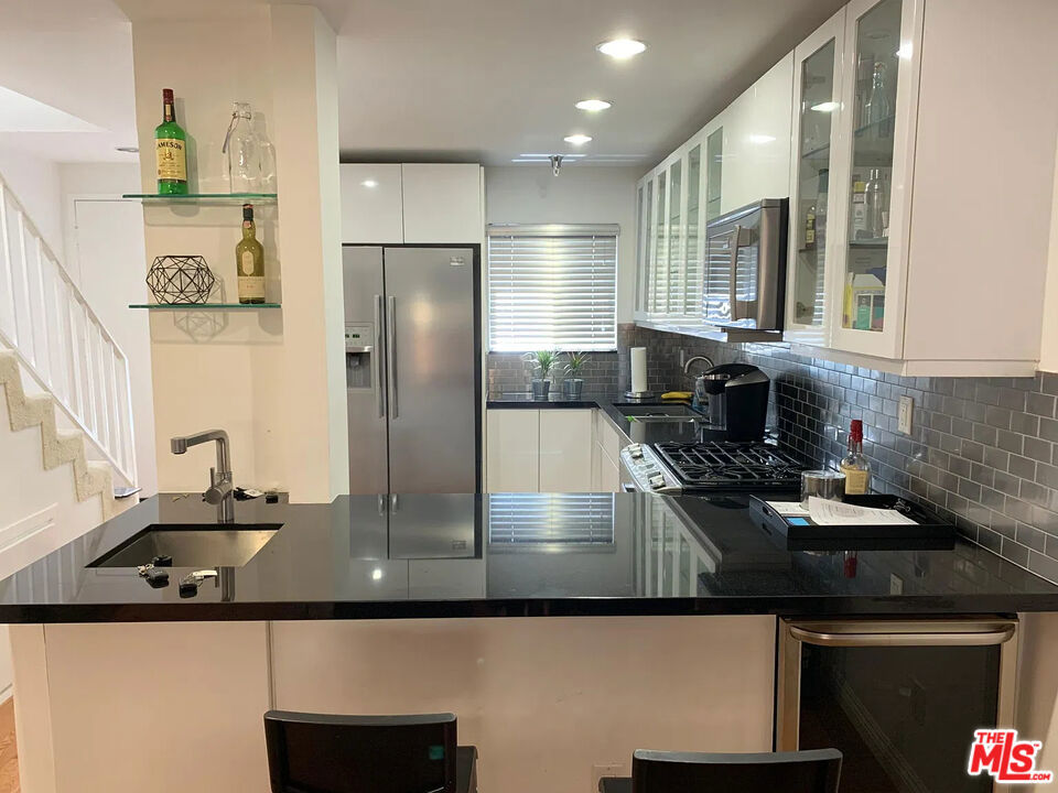 11630 Chenault Street, Los Angeles, CA 90049