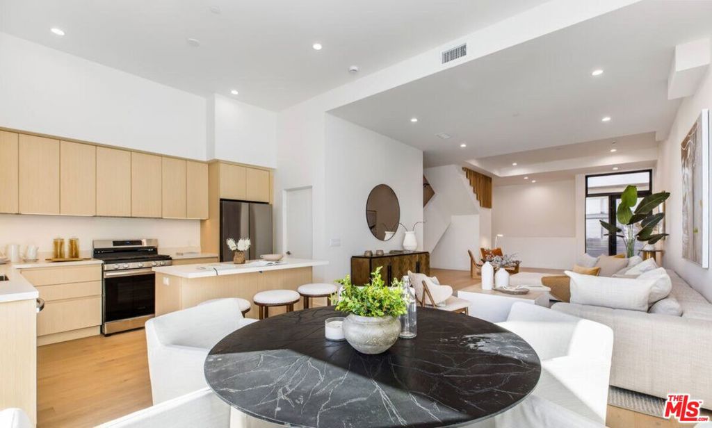 3808 College Avenue, Culver City, CA 90232