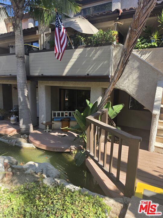 1157 Via Montoya, Camarillo, CA 93010 1157 Via Montoya, Camarillo, CA 93010