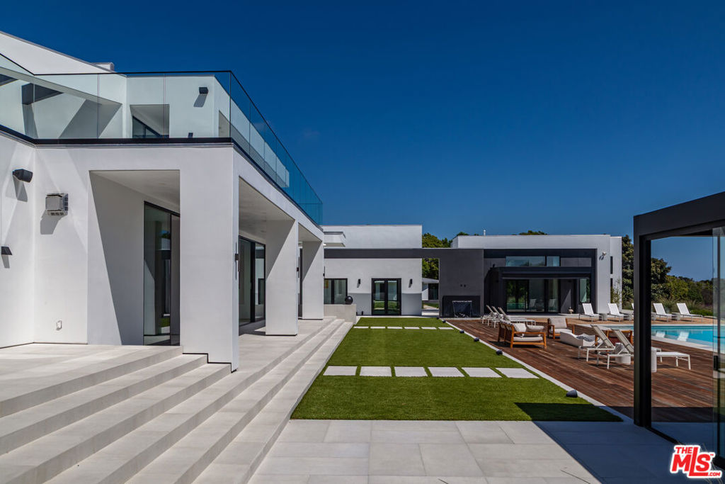 27715 Pacific Coast Highway, Malibu, CA 90265