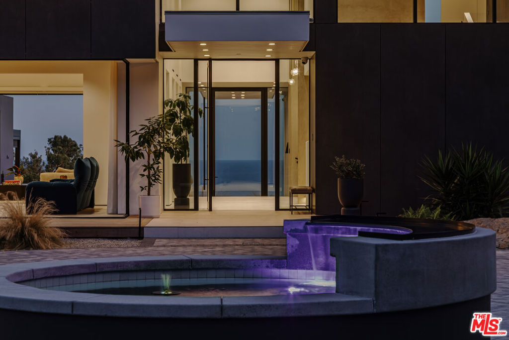 27715 Pacific Coast Highway, Malibu, CA 90265