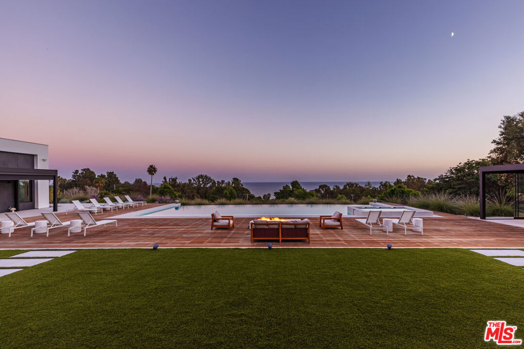 27715 Pacific Coast Highway, Malibu, CA 90265