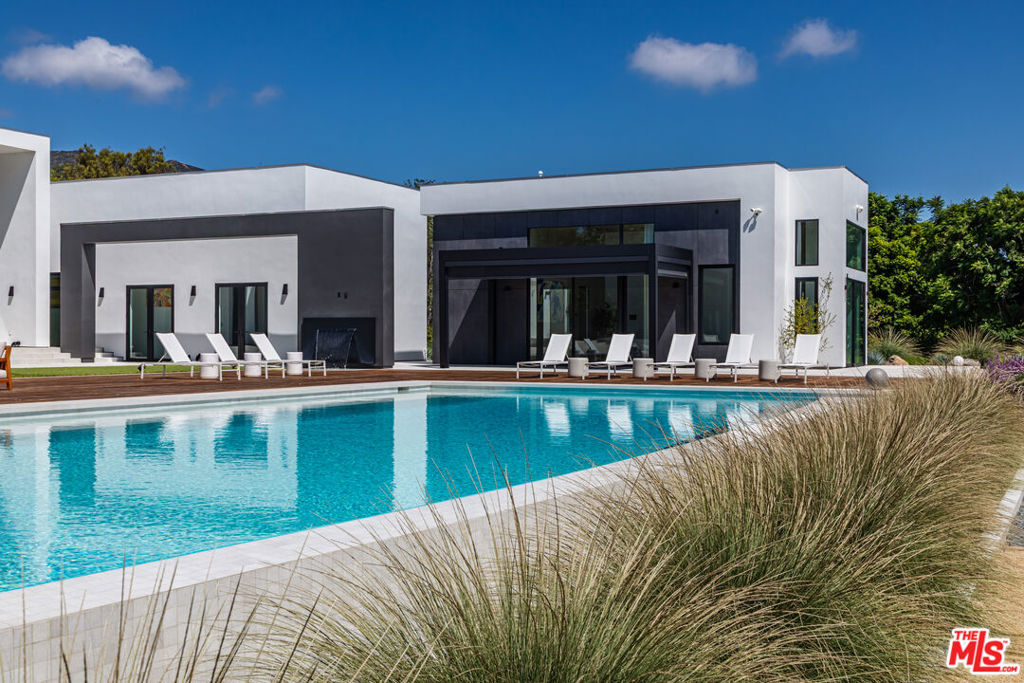 27715 Pacific Coast Highway, Malibu, CA 90265