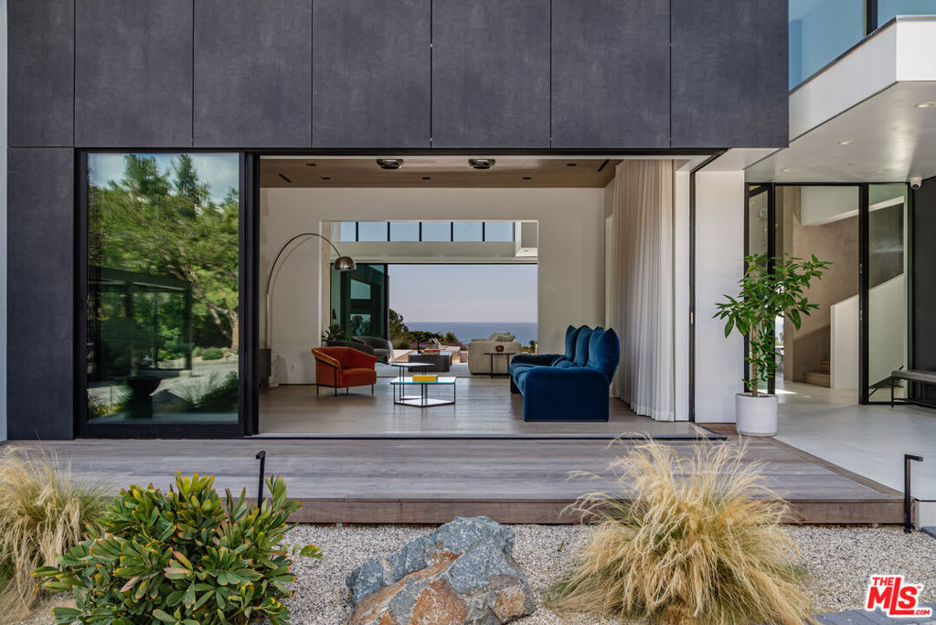 27715 Pacific Coast Highway, Malibu, CA 90265