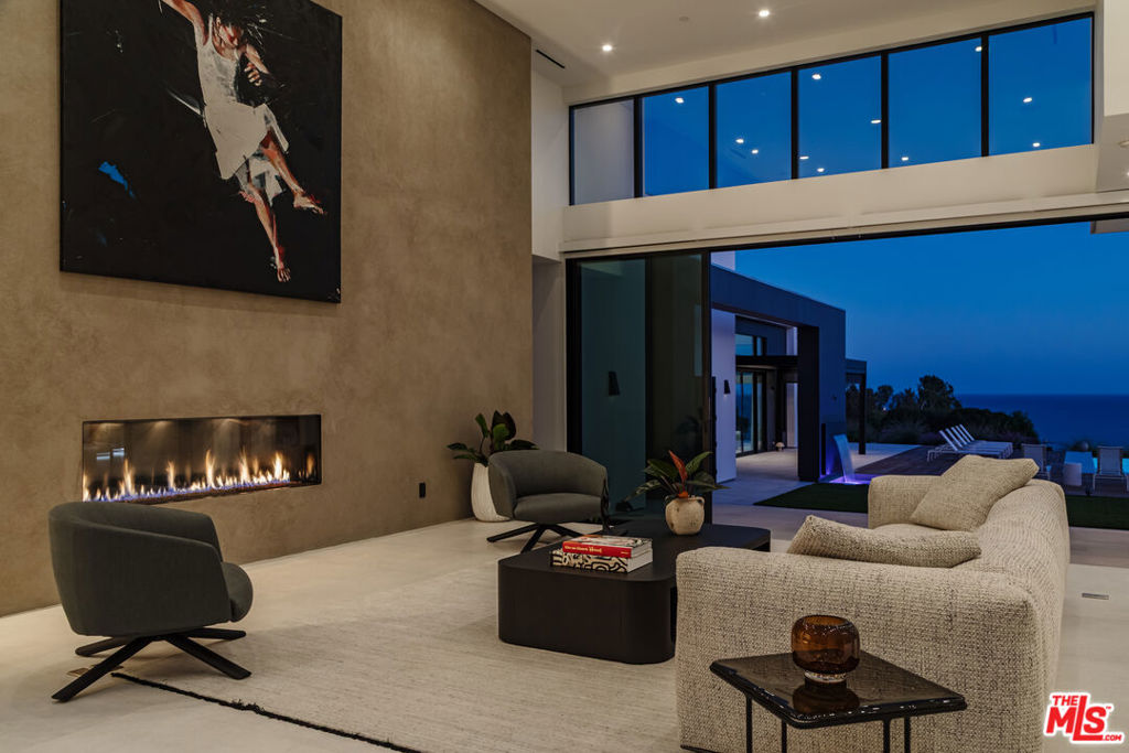 27715 Pacific Coast Highway, Malibu, CA 90265