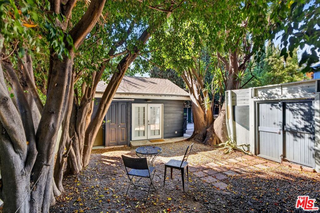 4412 Melbourne Avenue, Los Angeles, CA 90027
