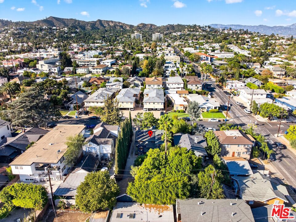 4412 Melbourne Avenue, Los Angeles, CA 90027