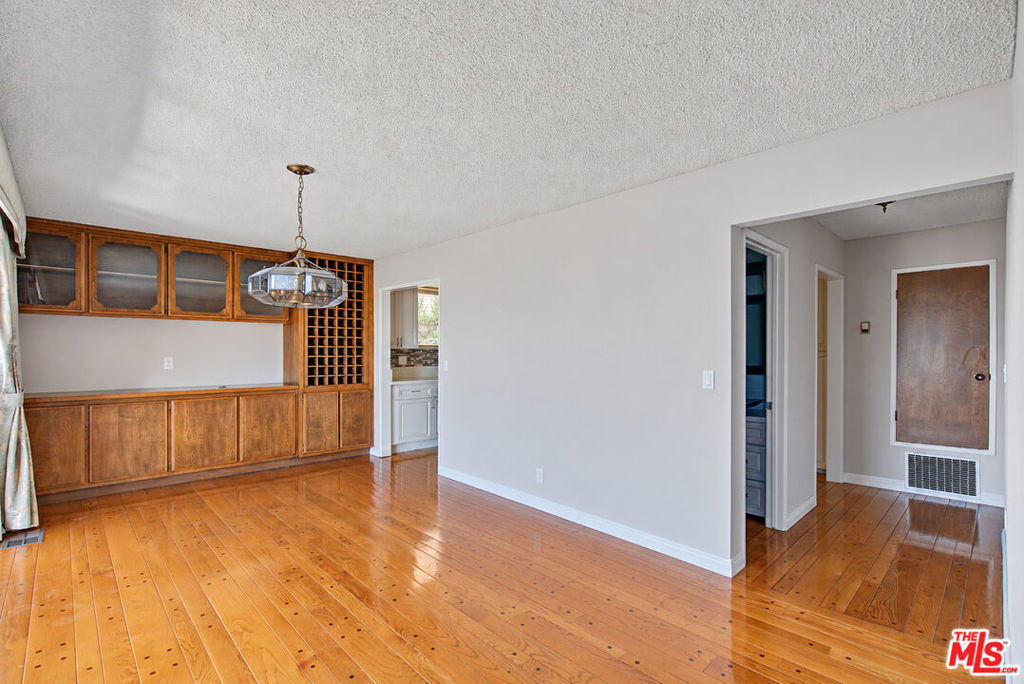 4238 Mesa Street, Torrance, CA 90505