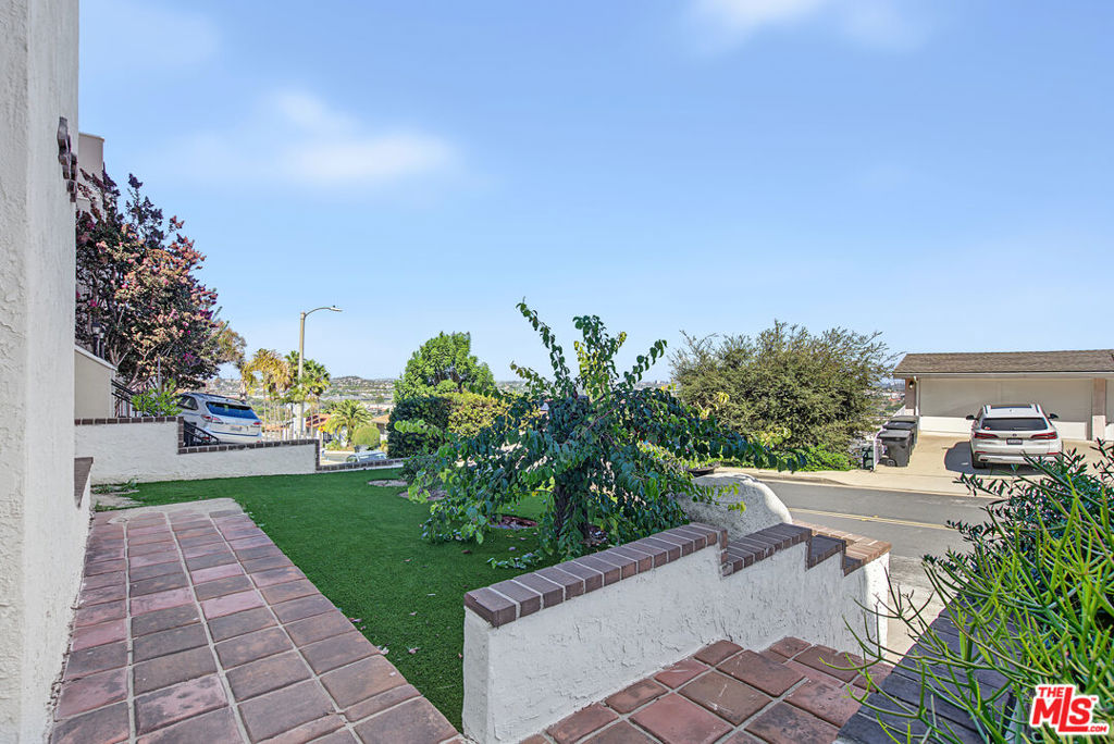 4238 Mesa Street, Torrance, CA 90505