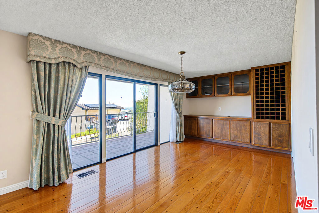 4238 Mesa Street, Torrance, CA 90505