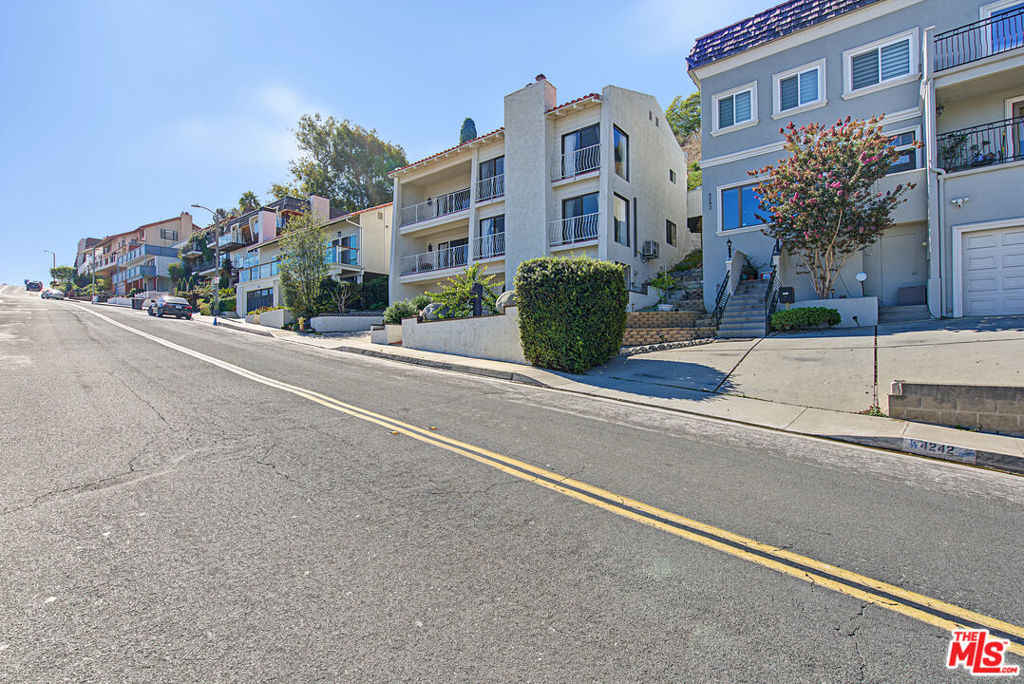 4238 Mesa Street, Torrance, CA 90505