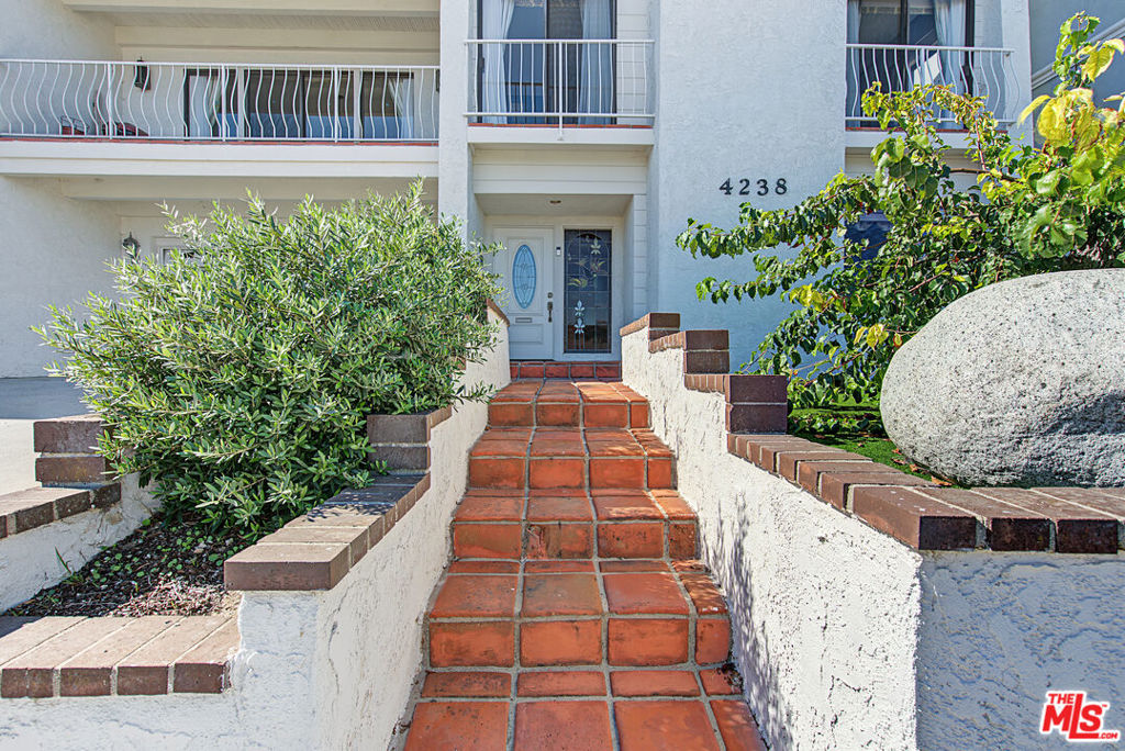 4238 Mesa Street, Torrance, CA 90505