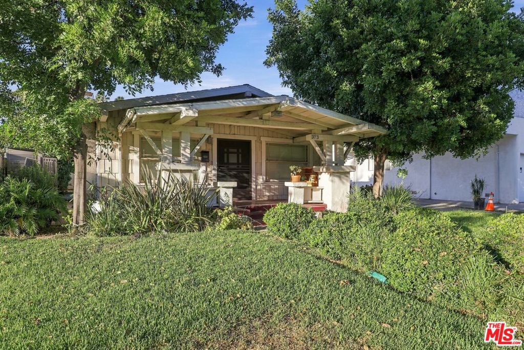 373 Myrtle Street, Glendale, CA 91203 373 Myrtle Street, Glendale, CA 91203